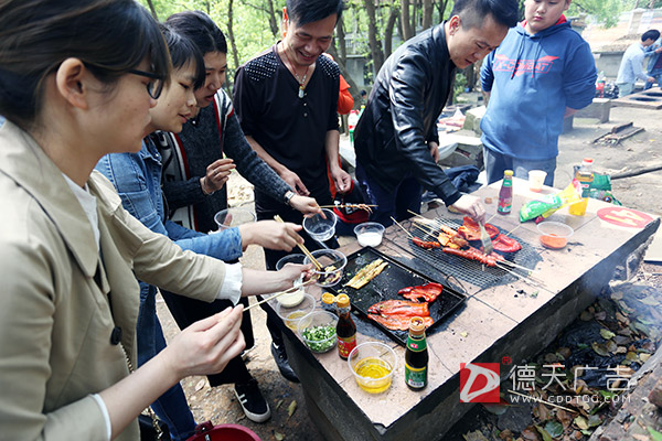 常德市德天廣告有限公司,品牌設(shè)計(jì),活動(dòng)策劃,影視攝制,廣告設(shè)備租賃,媒體廣告推廣,